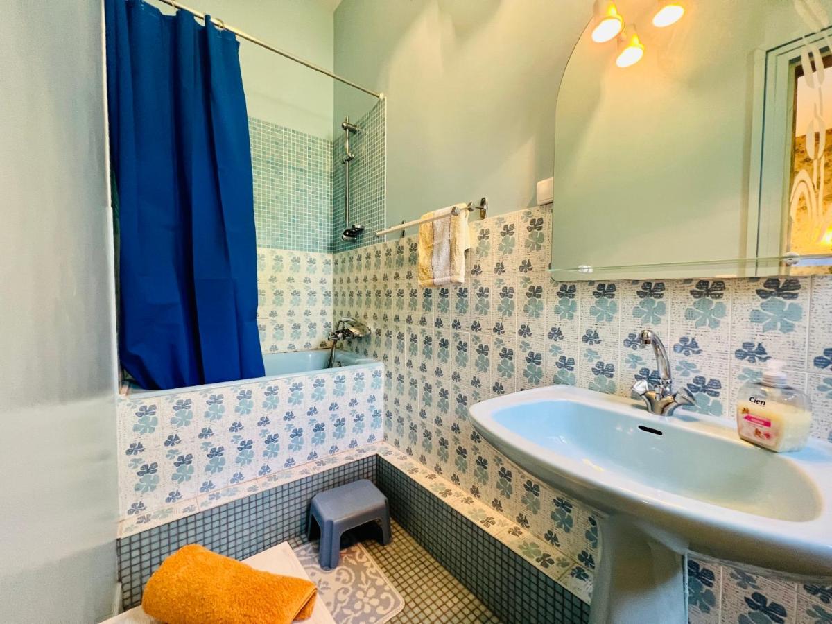 Maison Lomprere Fichous-Riumayou Экстерьер фото