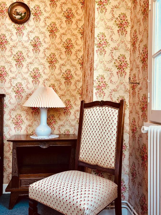 Maison Lomprere Fichous-Riumayou Экстерьер фото