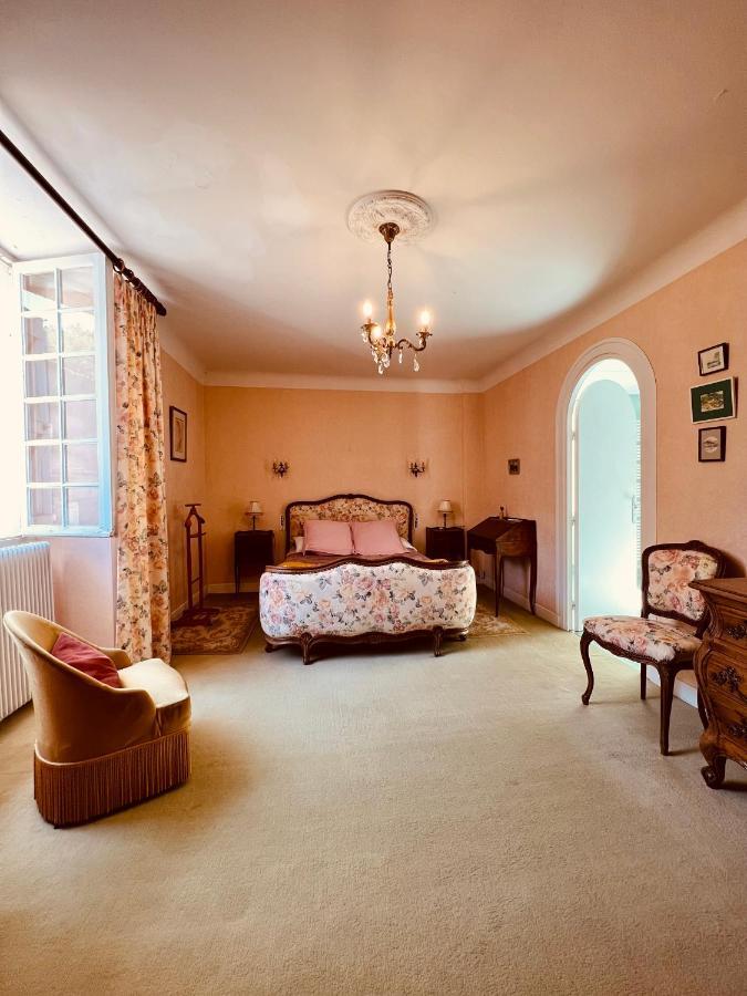 Maison Lomprere Fichous-Riumayou Экстерьер фото