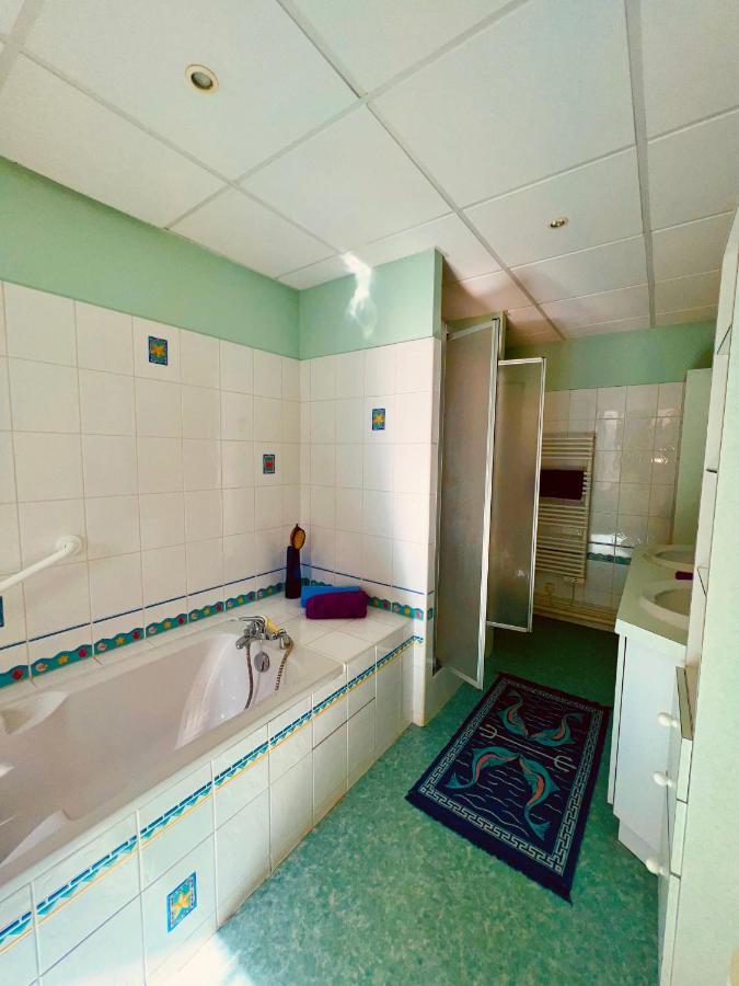 Maison Lomprere Fichous-Riumayou Экстерьер фото